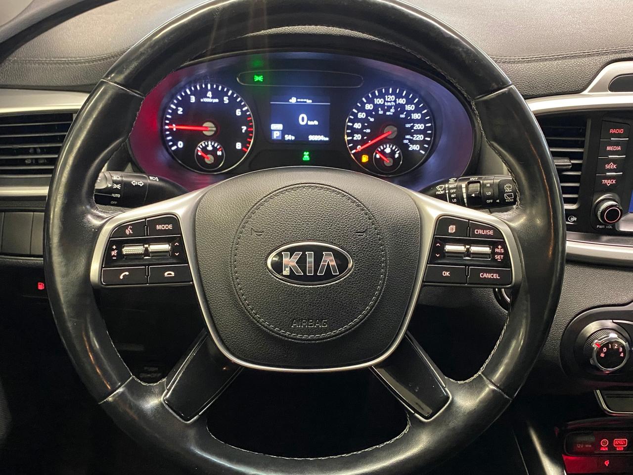 2019 Kia Sorento LX AWD+ApplePlay+Heated Steering+CLEAN CARFAX Photo