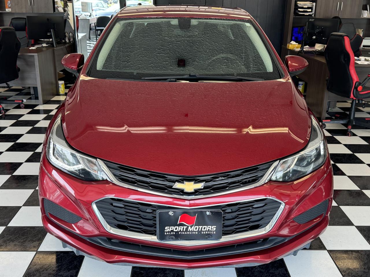 2017 Chevrolet Cruze LT+Camera+Remote Start+ApplePlay+CLEAN CARFAX Photo