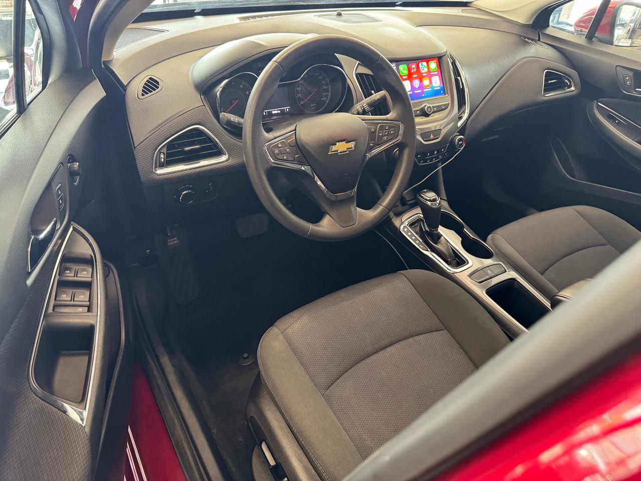 2017 Chevrolet Cruze LT+Camera+Remote Start+ApplePlay+CLEAN CARFAX Photo