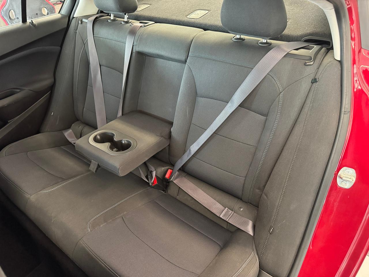 2017 Chevrolet Cruze LT+Camera+Remote Start+ApplePlay+CLEAN CARFAX Photo