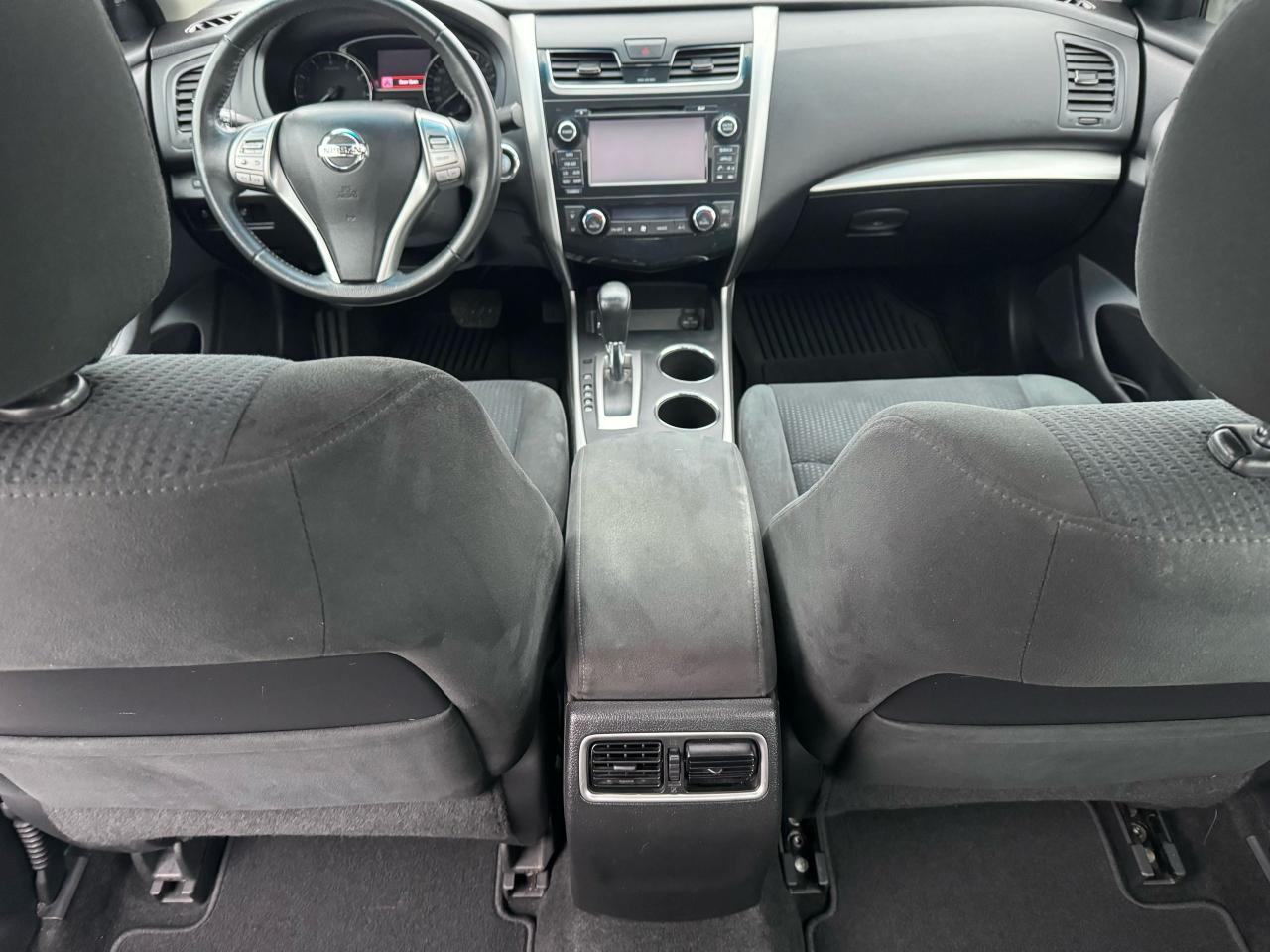 2015 Nissan Altima 2.5 SV - Photo #12