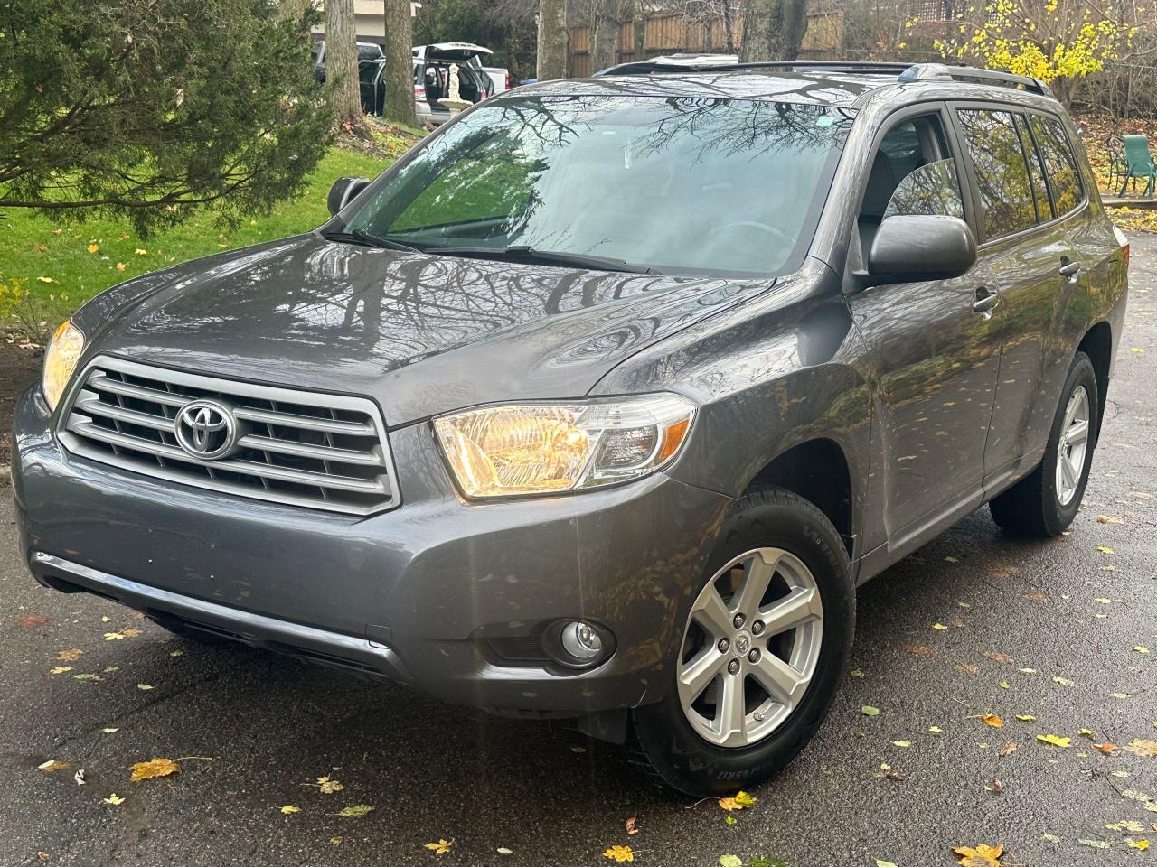 Used 2009 Toyota Highlander 4WD 4dr V6 for sale in Brampton, ON