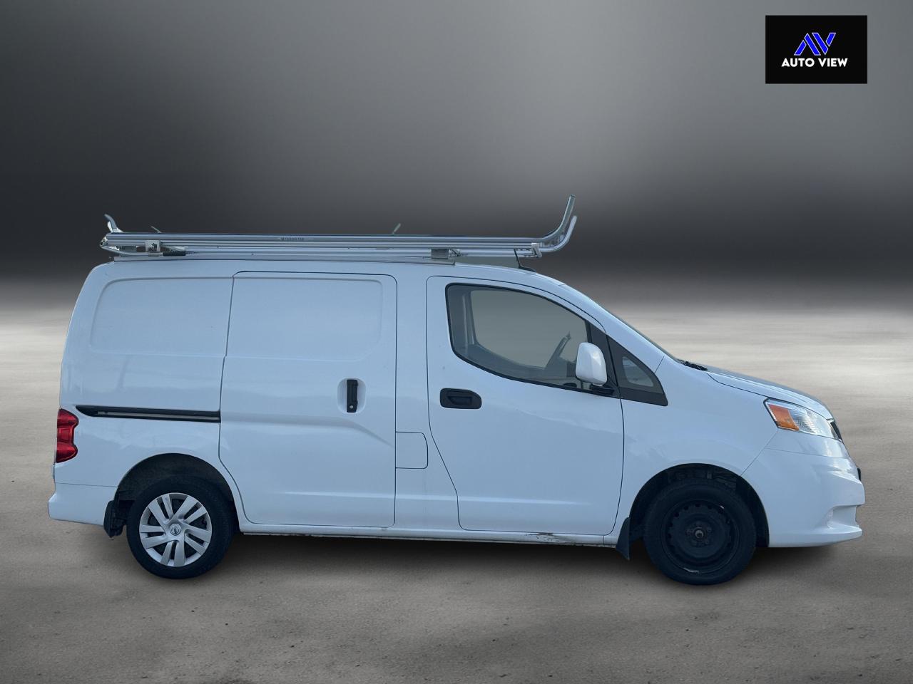 2020 Nissan NV200 S **LADDER RACKS** - Photo #4