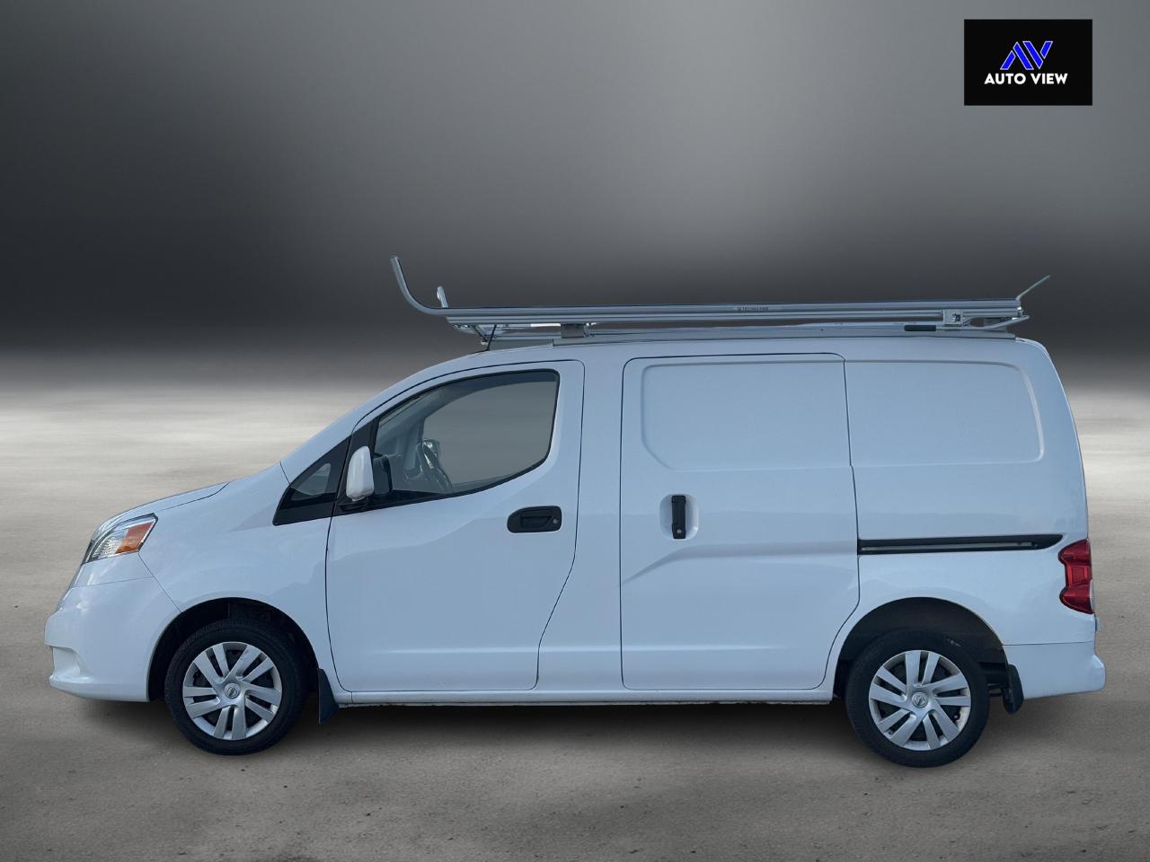 2020 Nissan NV200 S **LADDER RACKS** - Photo #8