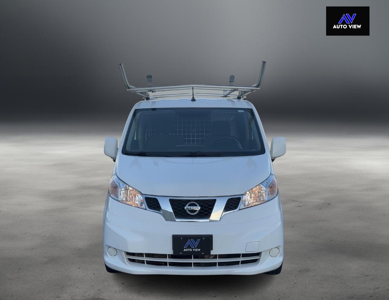 2020 Nissan NV200 S **LADDER RACKS** - Photo #2