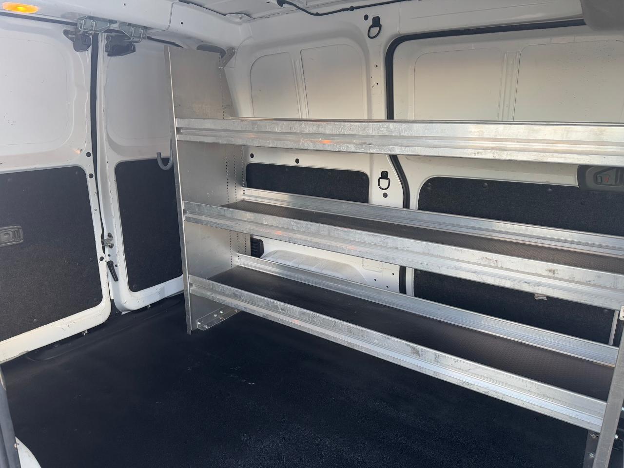 2020 Nissan NV200 S **LADDER RACKS** - Photo #20