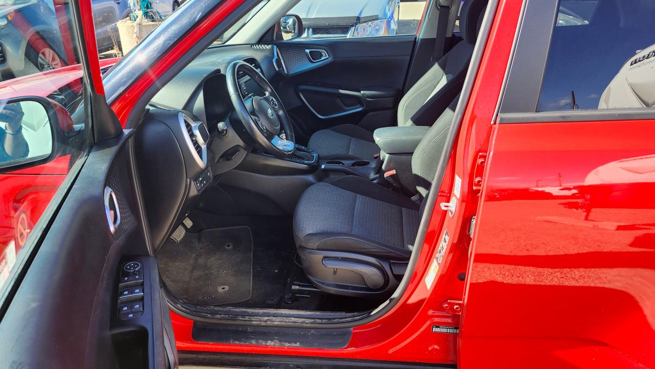2021 Kia Soul EX+, Remote, Blindspot, Htd Steering & Seats, Bu C - Photo #8