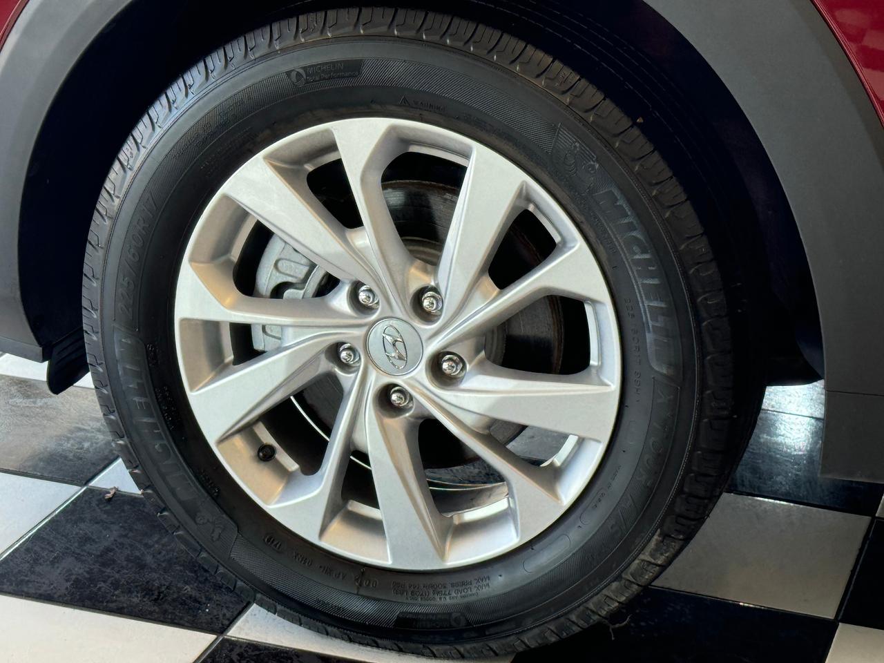 2019 Hyundai Tucson Preferred AWD+New Brakes+Lane Keep+CLEAN CARFAX Photo
