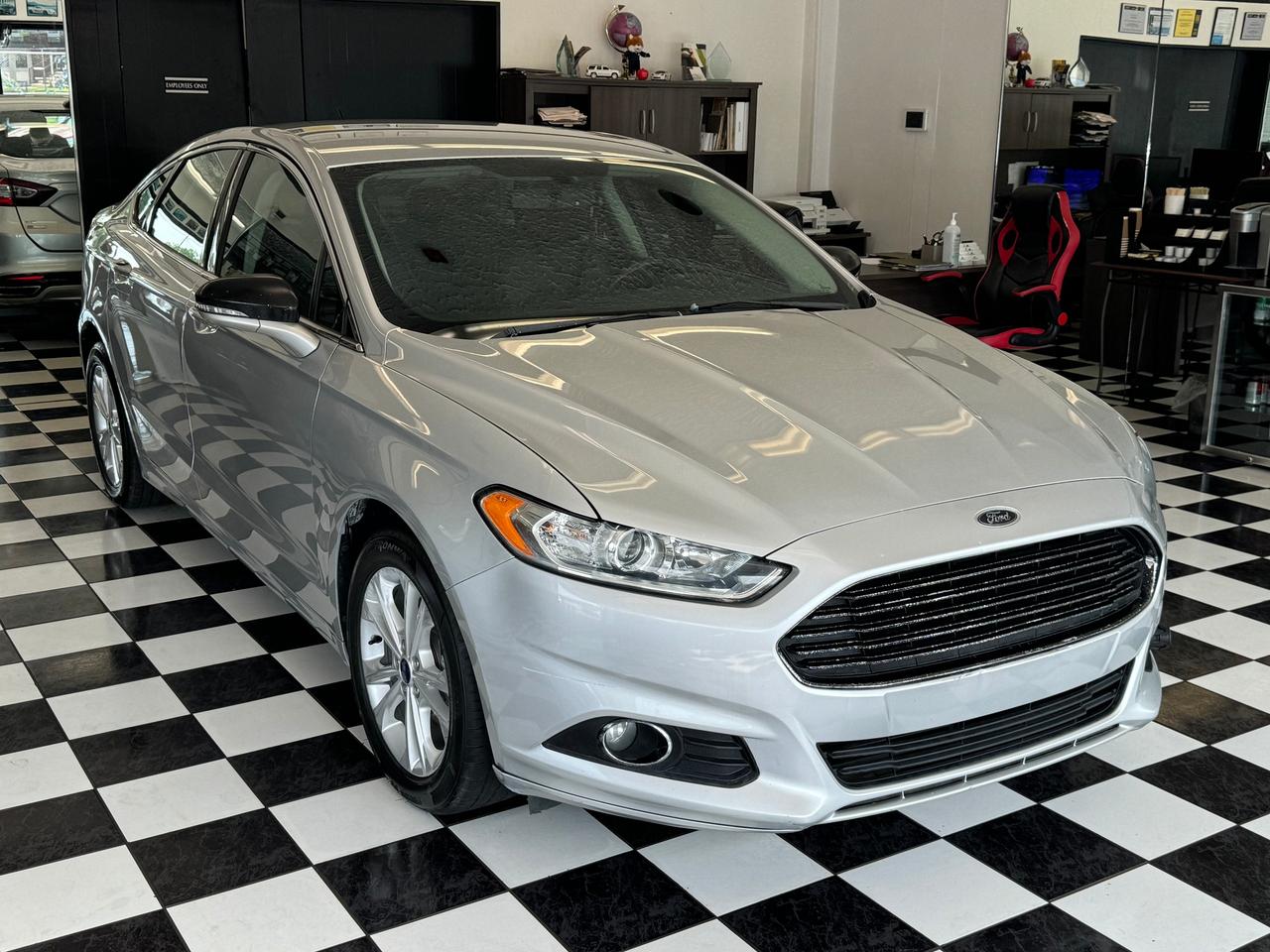 2016 Ford Fusion SE AWD+New Tires+Heated Leather Seats+GPS+Camera Photo