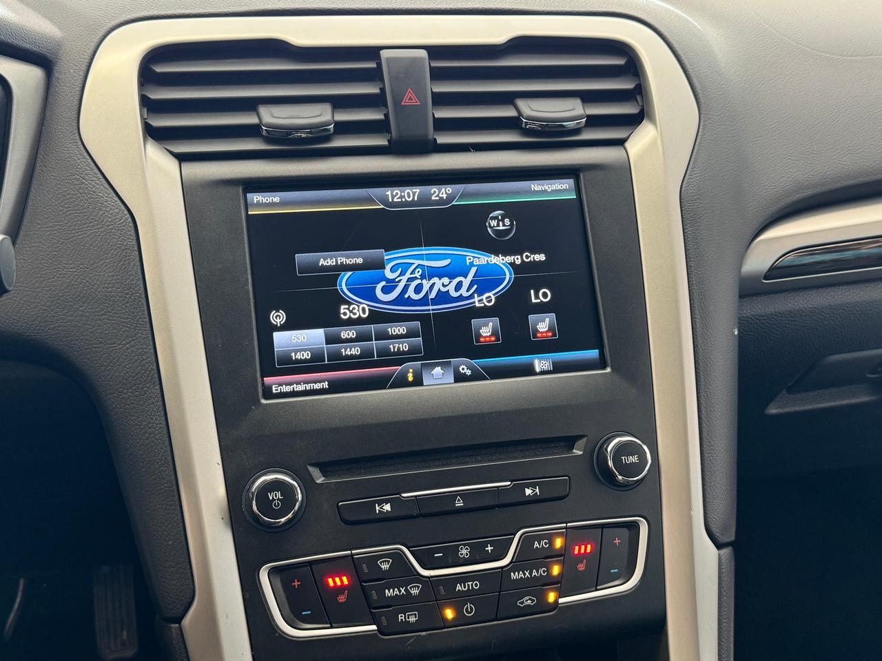 2016 Ford Fusion SE AWD+New Tires+Heated Leather Seats+GPS+Camera Photo