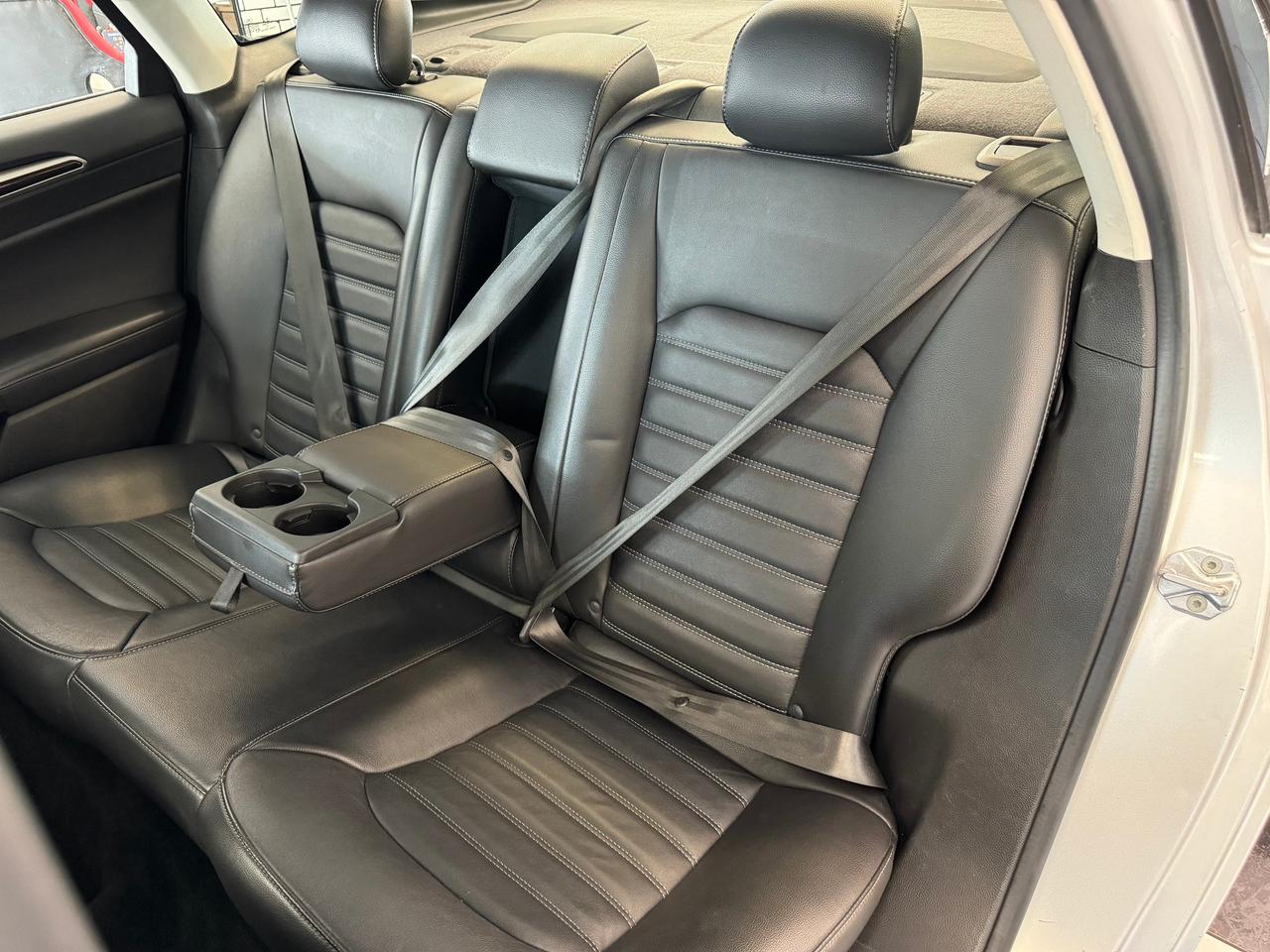 2016 Ford Fusion SE AWD+New Tires+Heated Leather Seats+GPS+Camera Photo