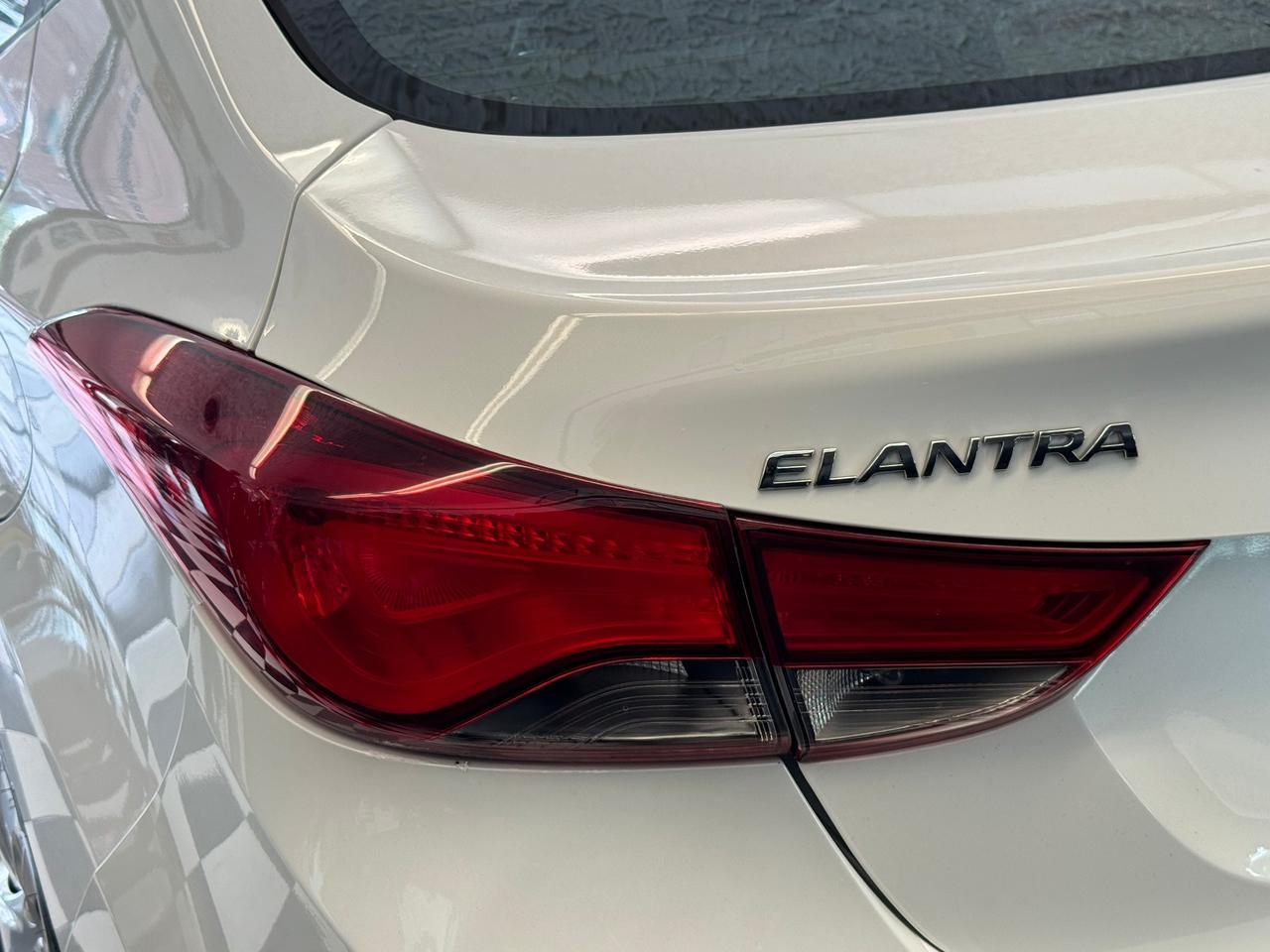 2015 Hyundai Elantra L+New Tires+Brakes+A/C+Keyless Entry Photo