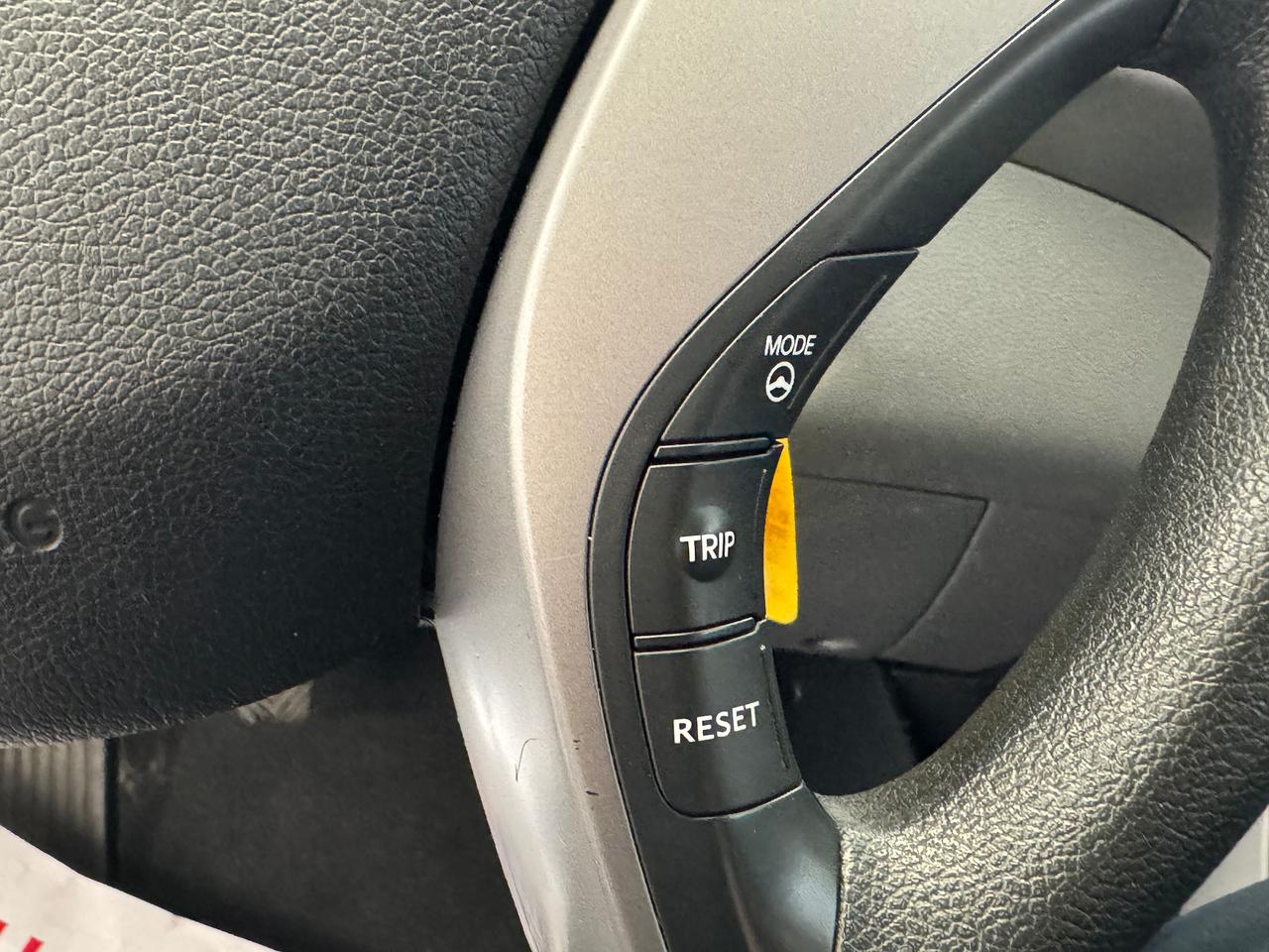 2015 Hyundai Elantra L+New Tires+Brakes+A/C+Keyless Entry Photo