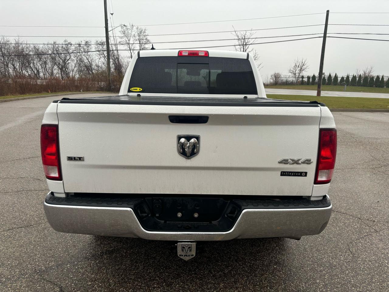 2019 RAM 1500 SLT - Photo #3