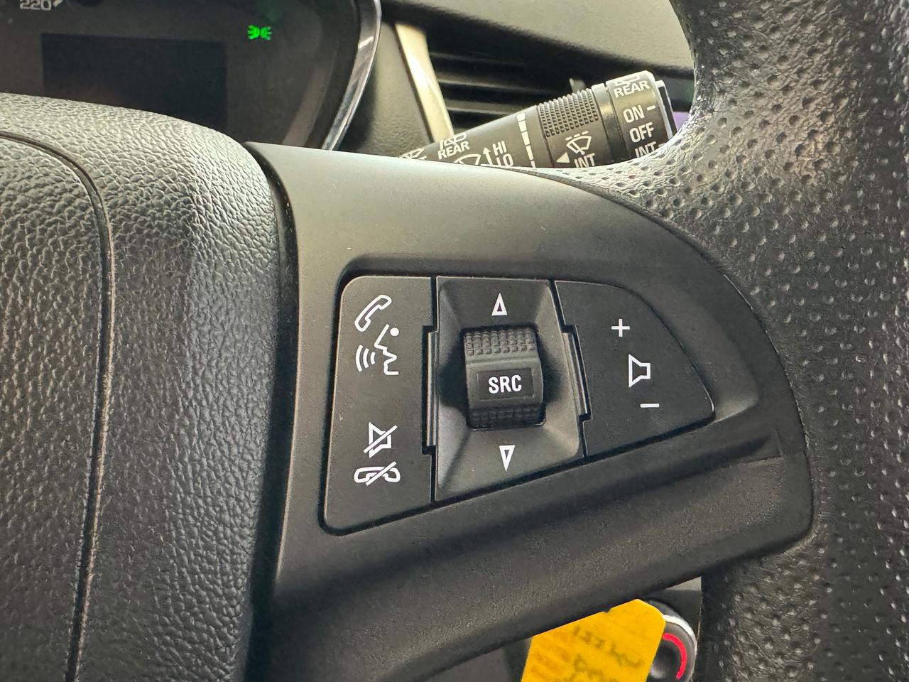 2018 Chevrolet Trax LT+Camera+ApplePlay+Remote Start+CLEAN CARFAX Photo