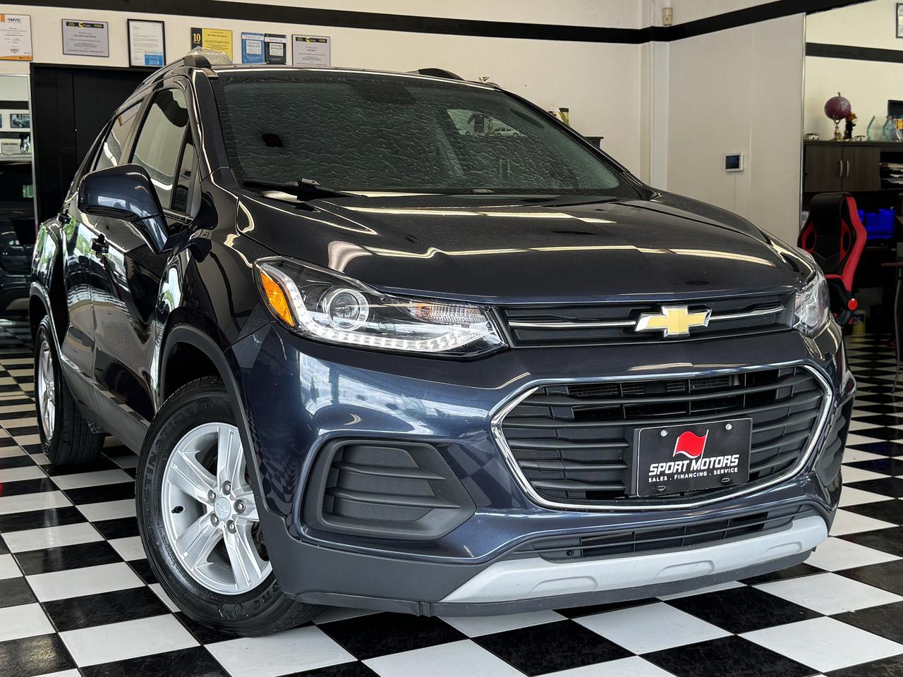 2018 Chevrolet Trax LT+Camera+ApplePlay+Remote Start+CLEAN CARFAX Photo