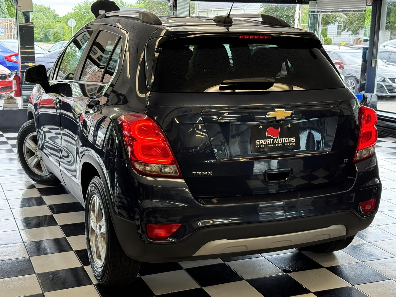 2018 Chevrolet Trax LT+Camera+ApplePlay+Remote Start+CLEAN CARFAX Photo