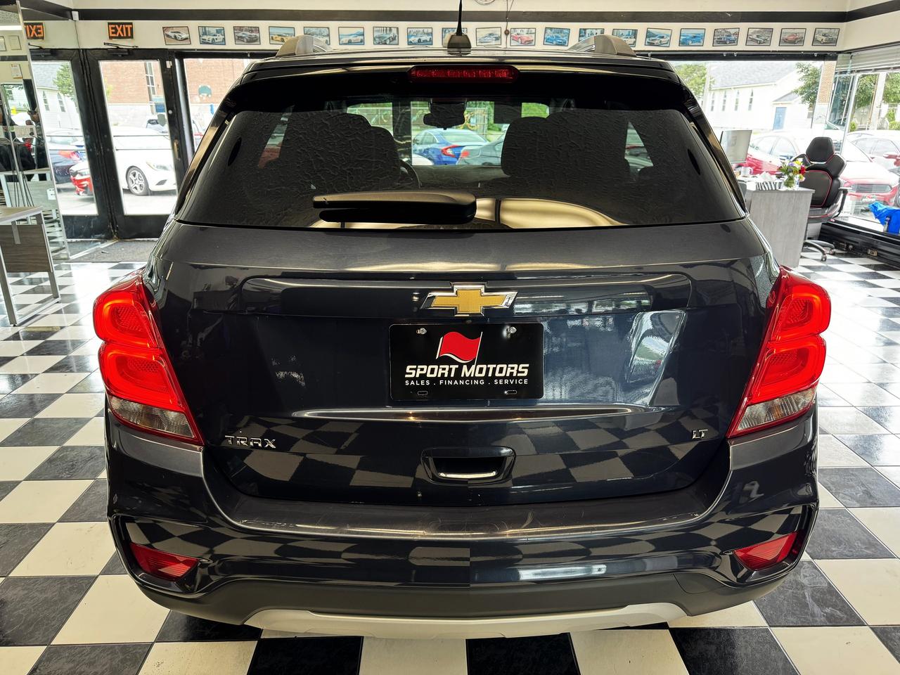 2018 Chevrolet Trax LT+Camera+ApplePlay+Remote Start+CLEAN CARFAX Photo