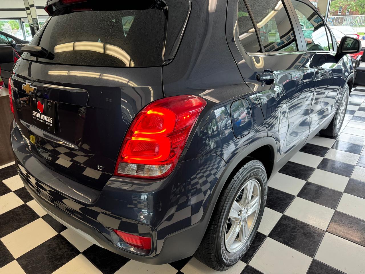 2018 Chevrolet Trax LT+Camera+ApplePlay+Remote Start+CLEAN CARFAX Photo