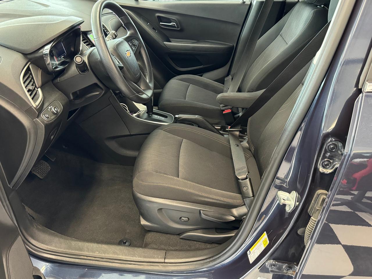 2018 Chevrolet Trax LT+Camera+ApplePlay+Remote Start+CLEAN CARFAX Photo