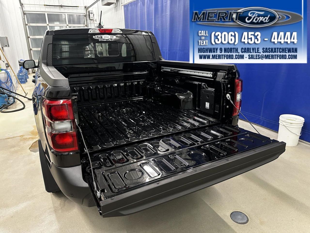 2025 Ford Maverick LARIAT - AWD, Hybrid, + MORE Photo5