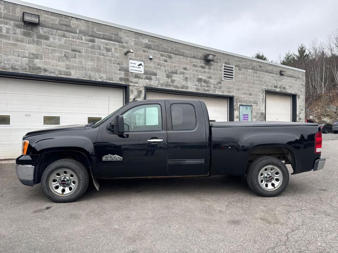 2012 GMC Sierra 1500 SL NEVADA EDITION Photo2