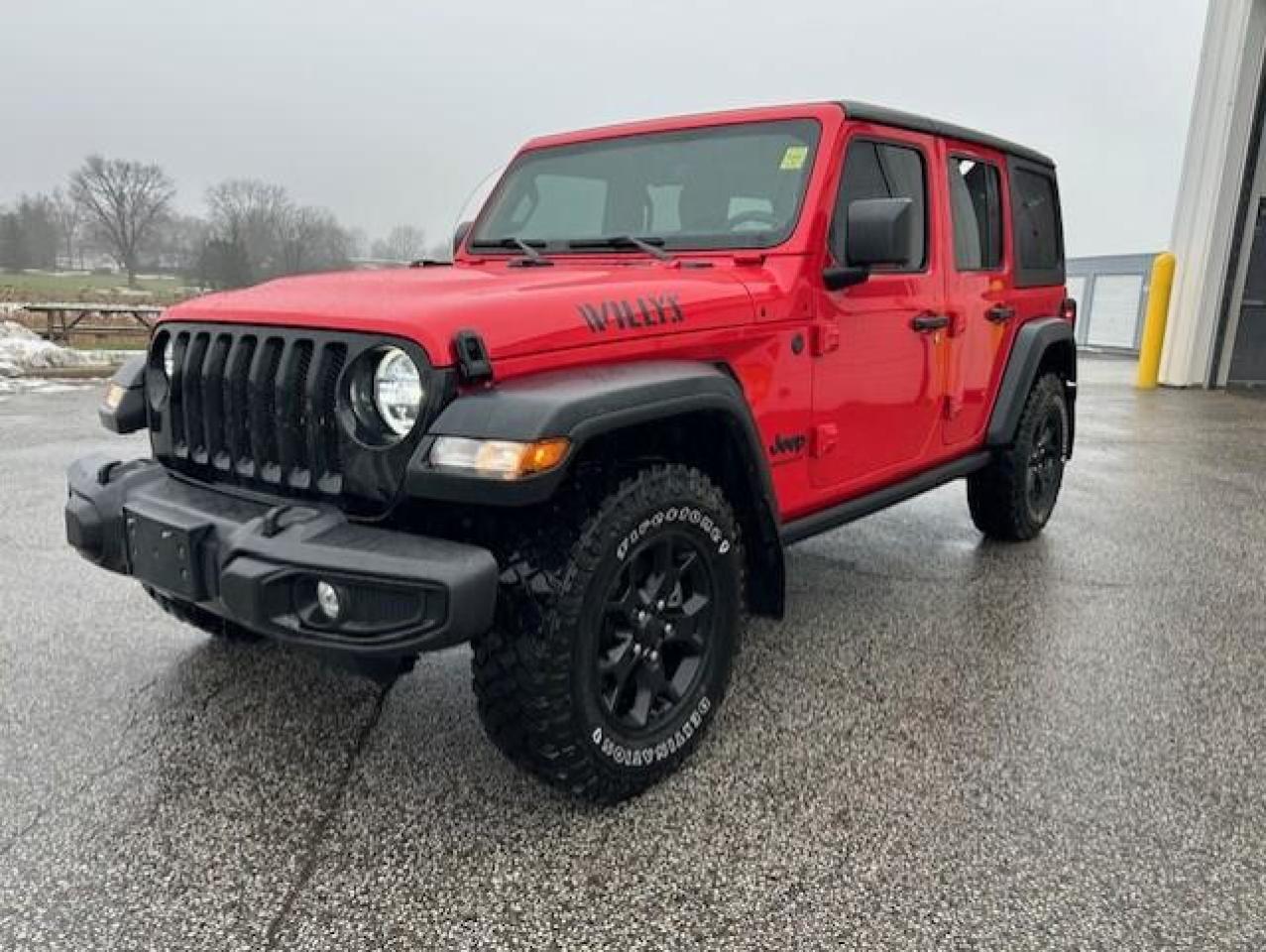 Used 2023 Jeep Wrangler 4 Door Willys 4 portes 4x4 for sale in Watford, ON