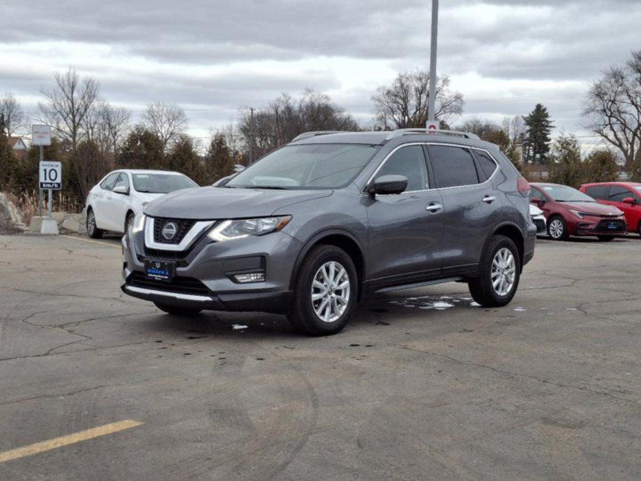 Used 2018 Nissan Rogue SV Tech AWD | Nav | Pano Roof | Heated Steering + Seats | Adaptive Cruise | Remote Start & more!! for sale in Guelph, ON