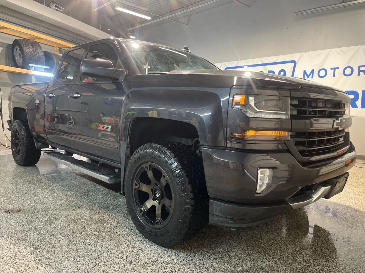 Used 2016 Chevrolet Silverado 1500 LT Z71 Off-Road Double Cab 4WD 5.7L V8 * Navigation System * Backup Camera * Apple CarPlay/ Android Auto * OnStar Services * SOS Assist * Remote Start for sale in Cambridge, ON