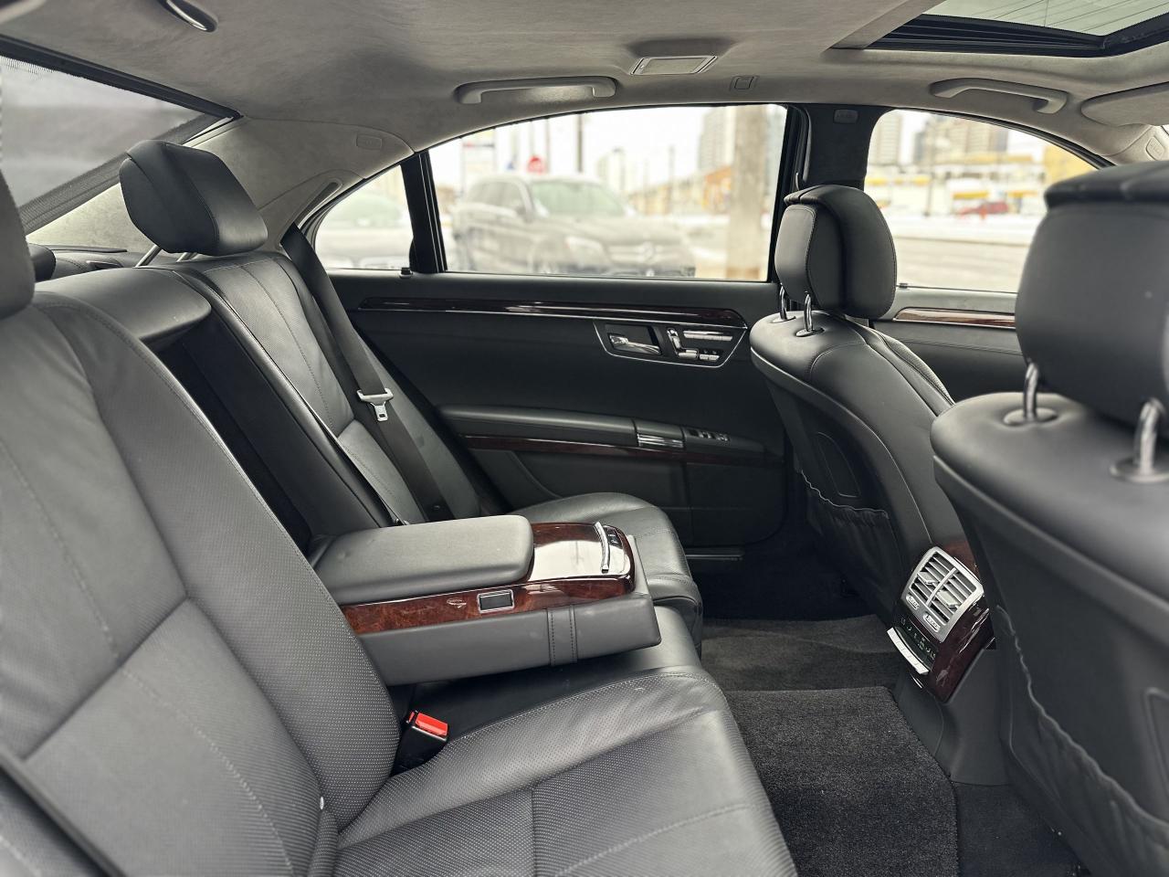 2007 Mercedes-Benz S-Class S600 | JAPAN IMPORT | LOW KM | RARE | - Photo #32