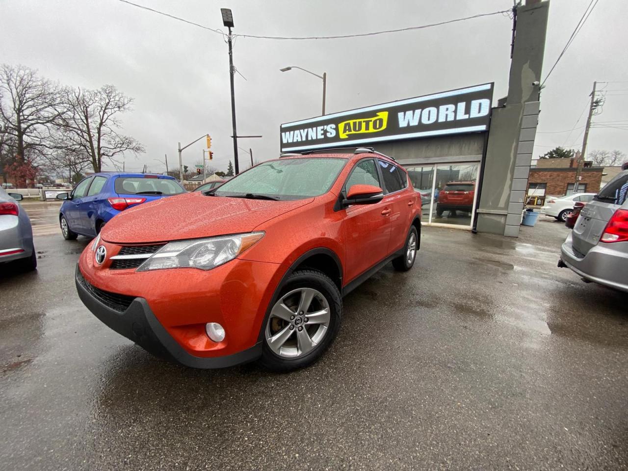 Used 2015 Toyota RAV4 XLE for sale in Hamilton, ON