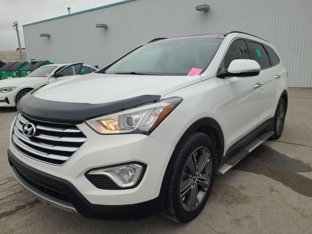 Used 2016 Hyundai Santa Fe XL AWD 3.3L Auto Limited w/6-Passenger for sale in Tilbury, ON