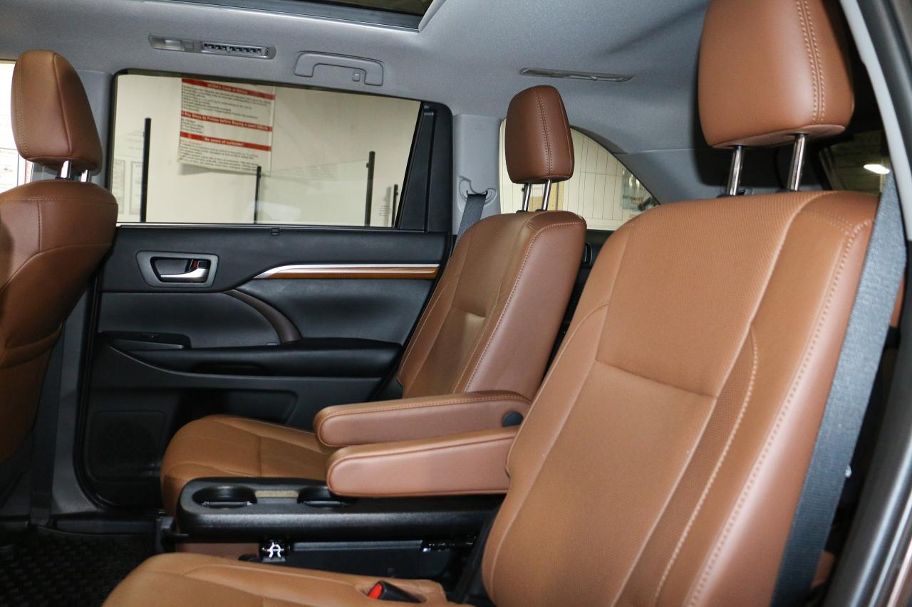 2019 Toyota Highlander LIMITED AWD - LEATHER|PANO|NAVI|BLINDSPOT|CAMERA - Photo #11