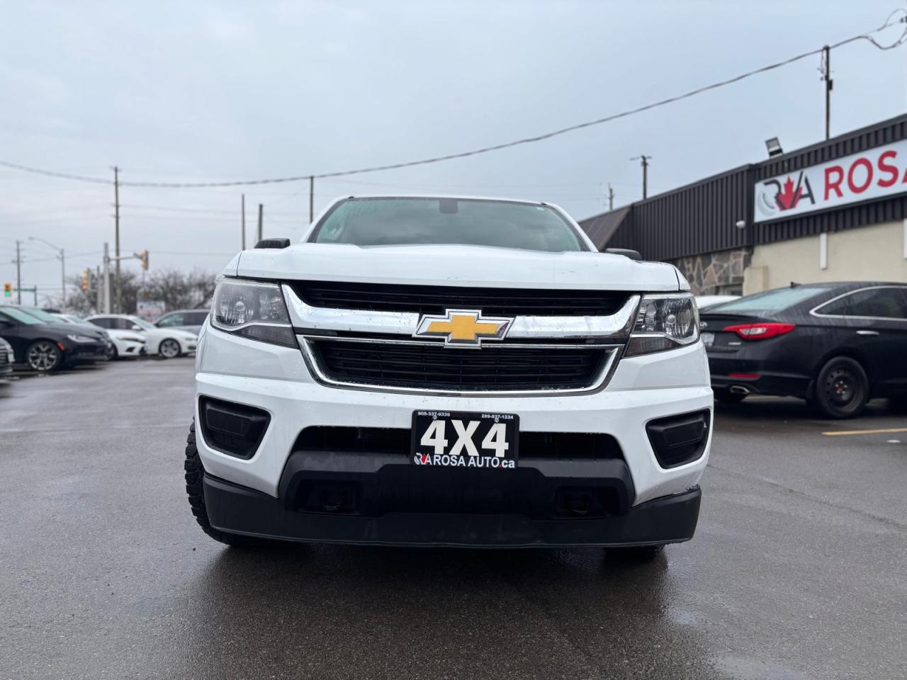 2017 Chevrolet Colorado 4WD Crew Cab 140.5  BLUETOOTH CAMERA TOW HITCH Photo2