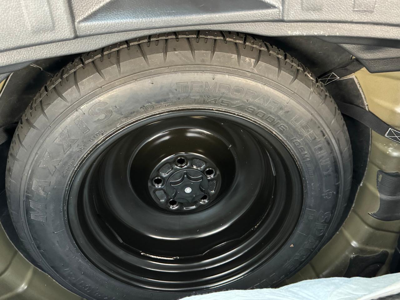 2018 Nissan Rogue S+New Tires+Blind Spot+ApplePlay+ACCIDENT FREE Photo