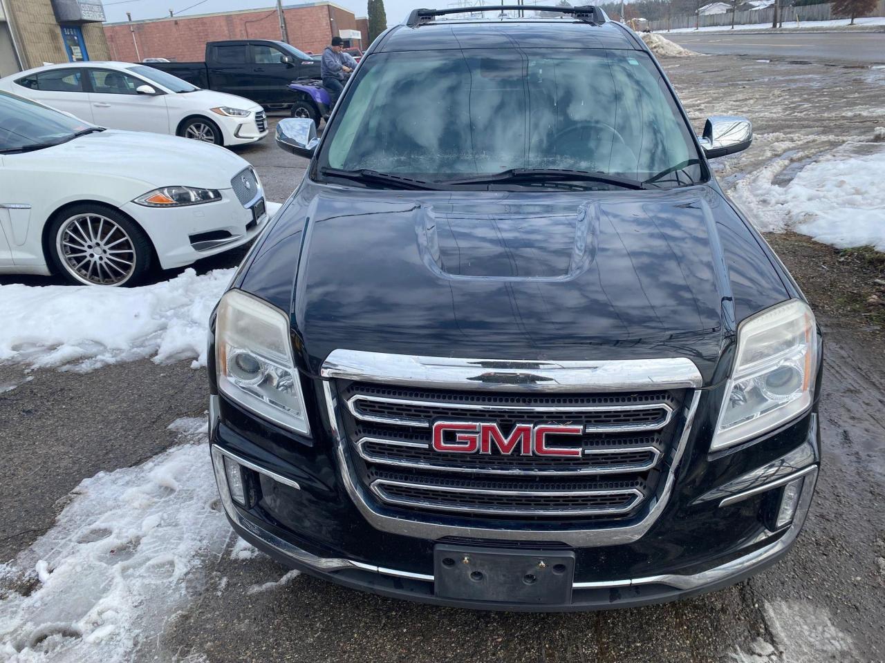 2017 GMC Terrain SLT AWD 4dr - Photo #6