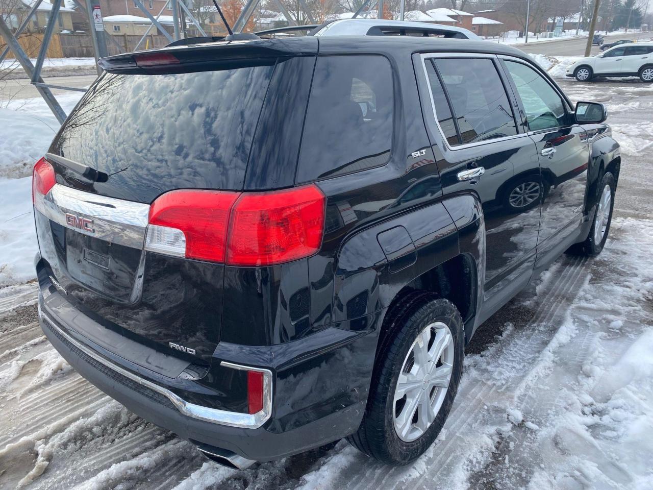 2017 GMC Terrain SLT AWD 4dr - Photo #9