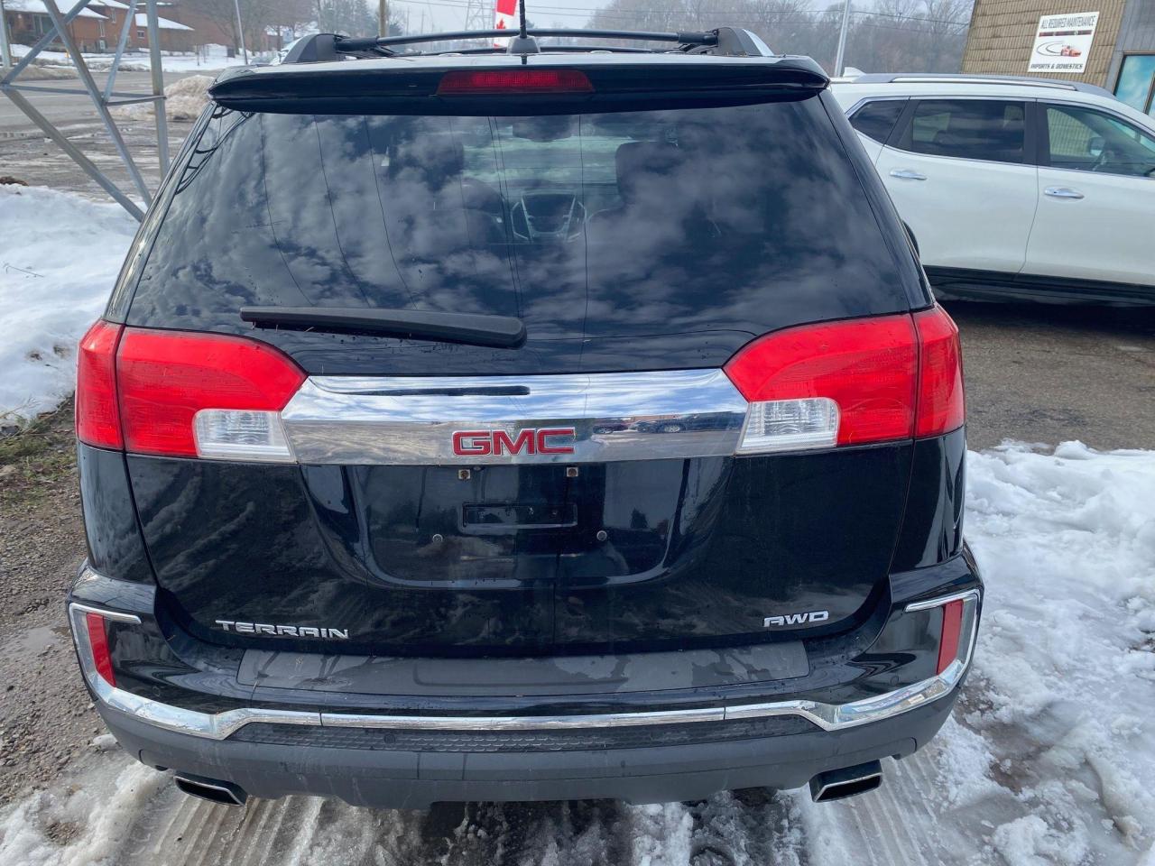 2017 GMC Terrain SLT AWD 4dr - Photo #10
