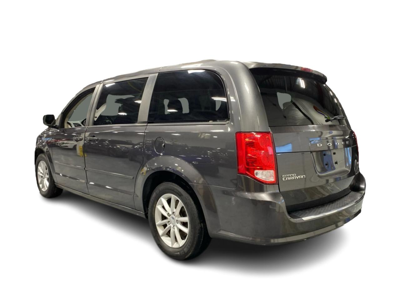 2016 Dodge Grand Caravan SXT Photo