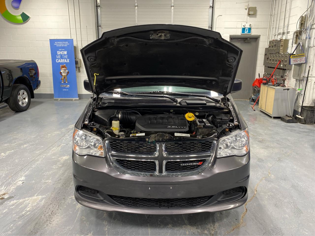 2016 Dodge Grand Caravan SXT Photo