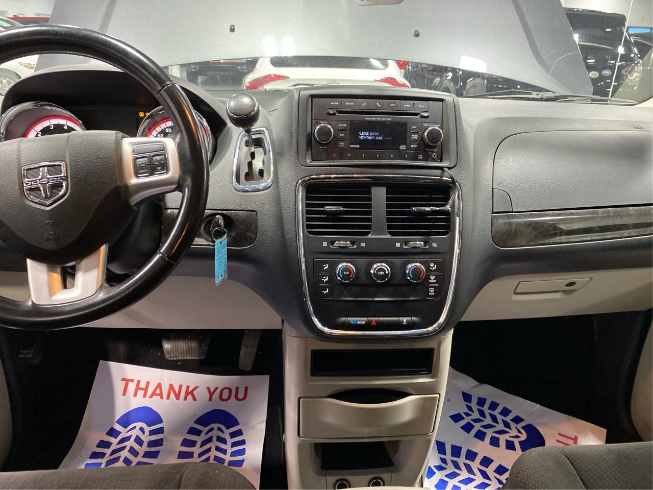 2016 Dodge Grand Caravan SXT Photo