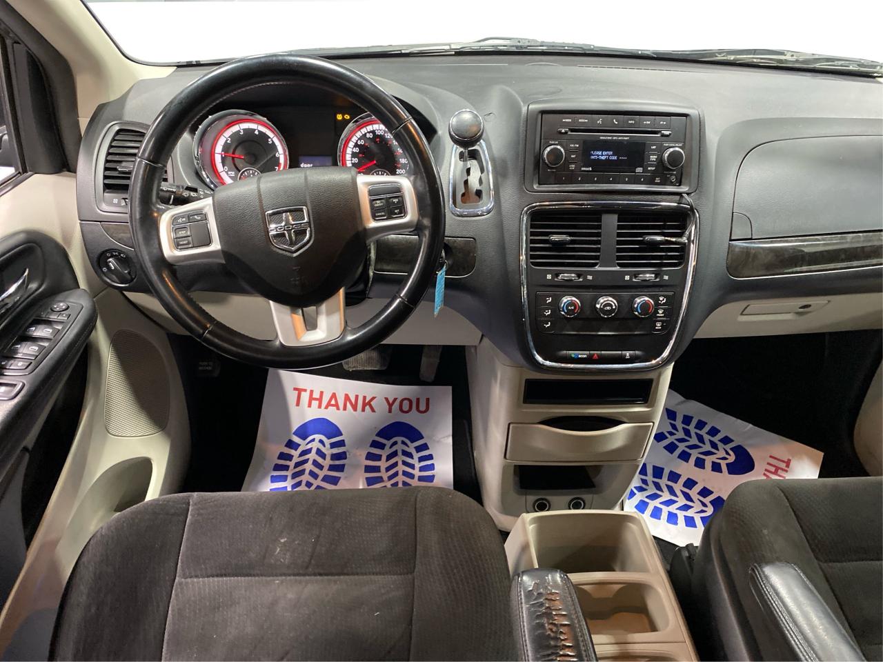 2016 Dodge Grand Caravan SXT Photo