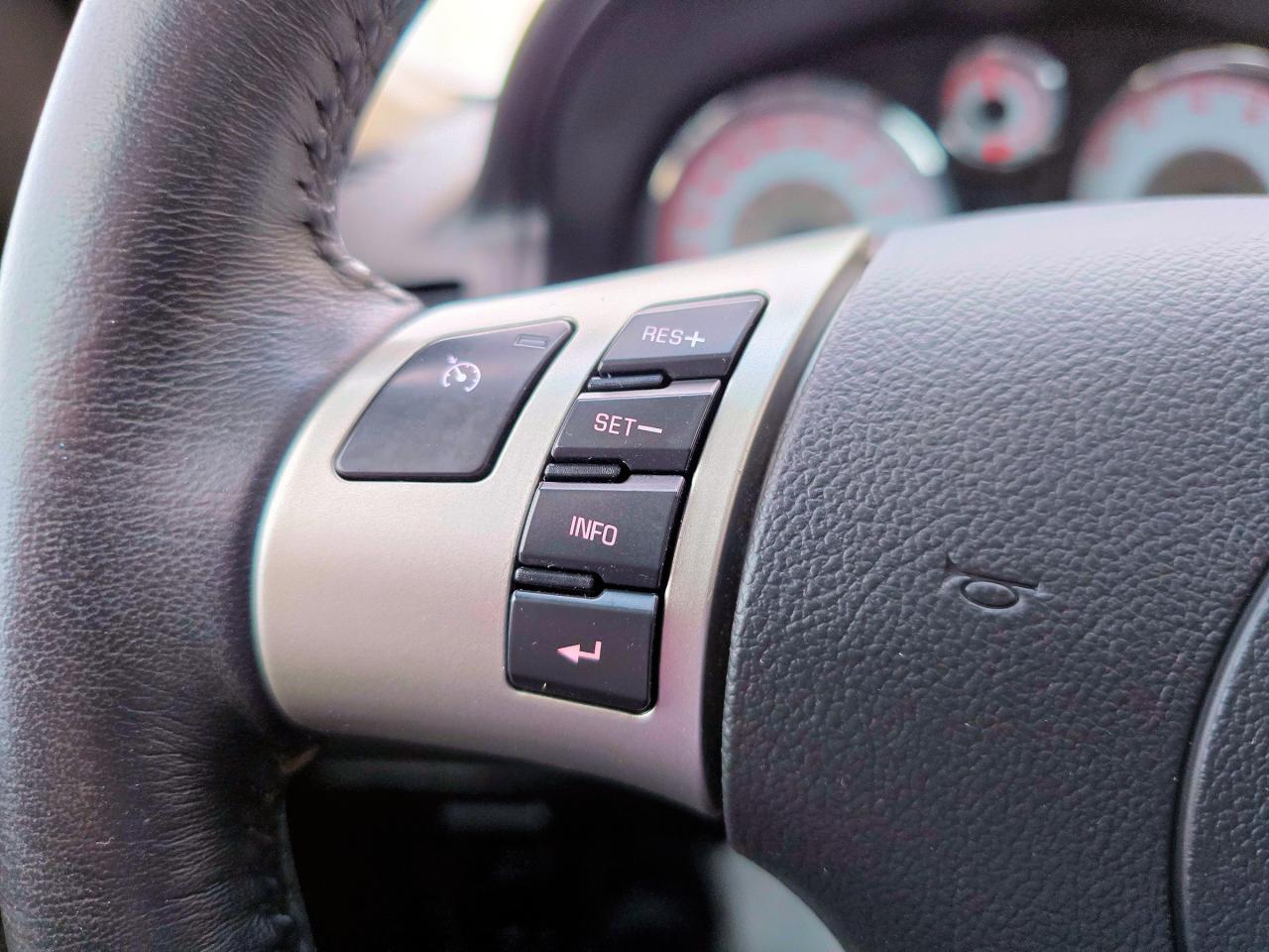 2009 Pontiac G5 Only  57,420 KM  Sunroof - Photo #8