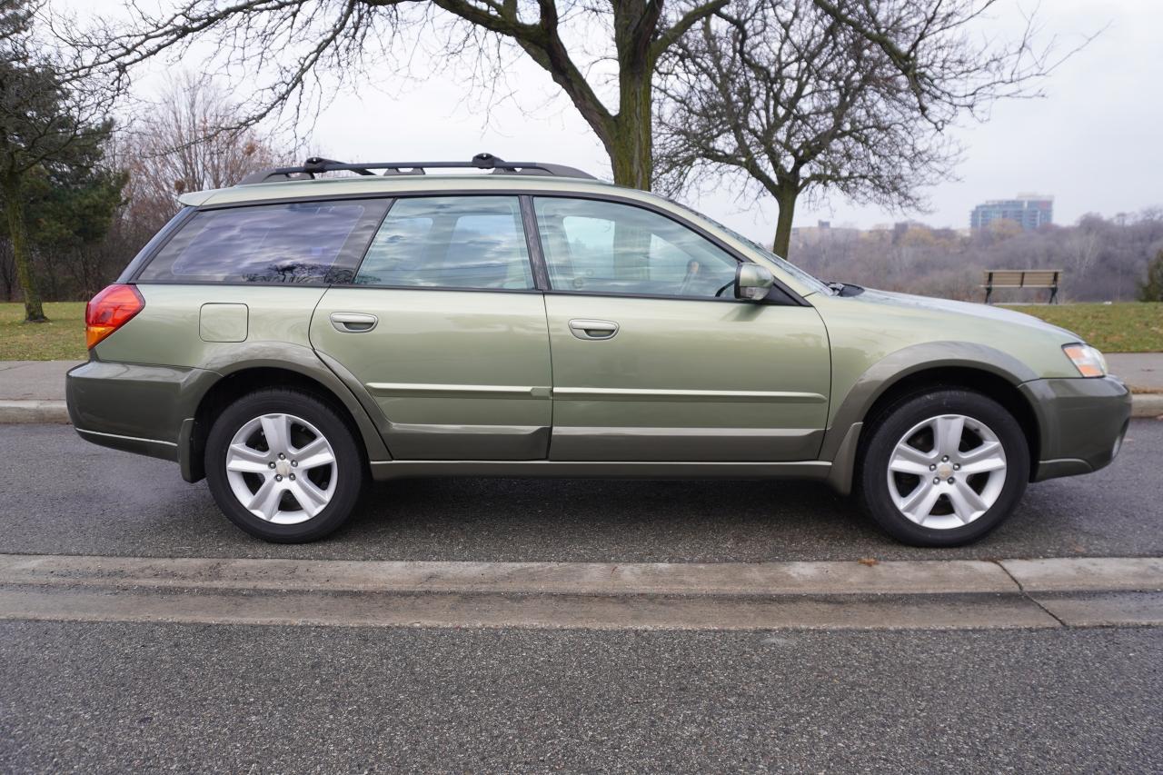 2006 Subaru Outback 3.0R / NO ACCIDENTS / NAVIGATION / STUNNING COMBO Photo4