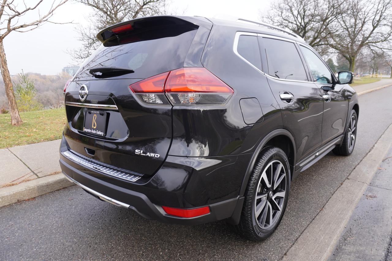 2017 Nissan Rogue SL PLATINUM / DEALER SERVICED / STUNNING SHAPE Photo3