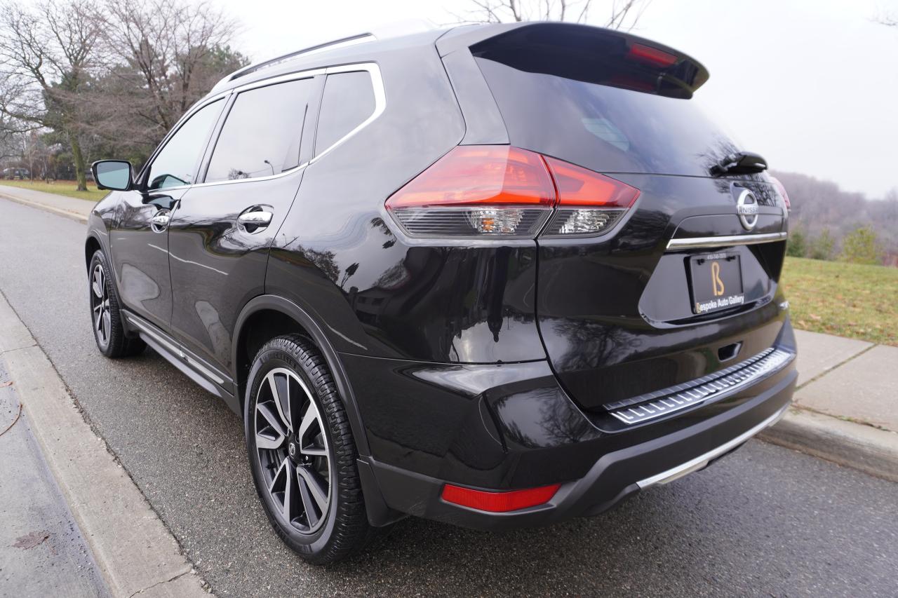 2017 Nissan Rogue SL PLATINUM / DEALER SERVICED / STUNNING SHAPE Photo2