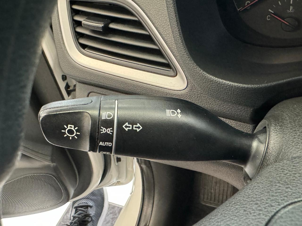 2019 Hyundai Accent Preferred+ApplePlay+Camera+New Tires+CLEAN CARFAX Photo