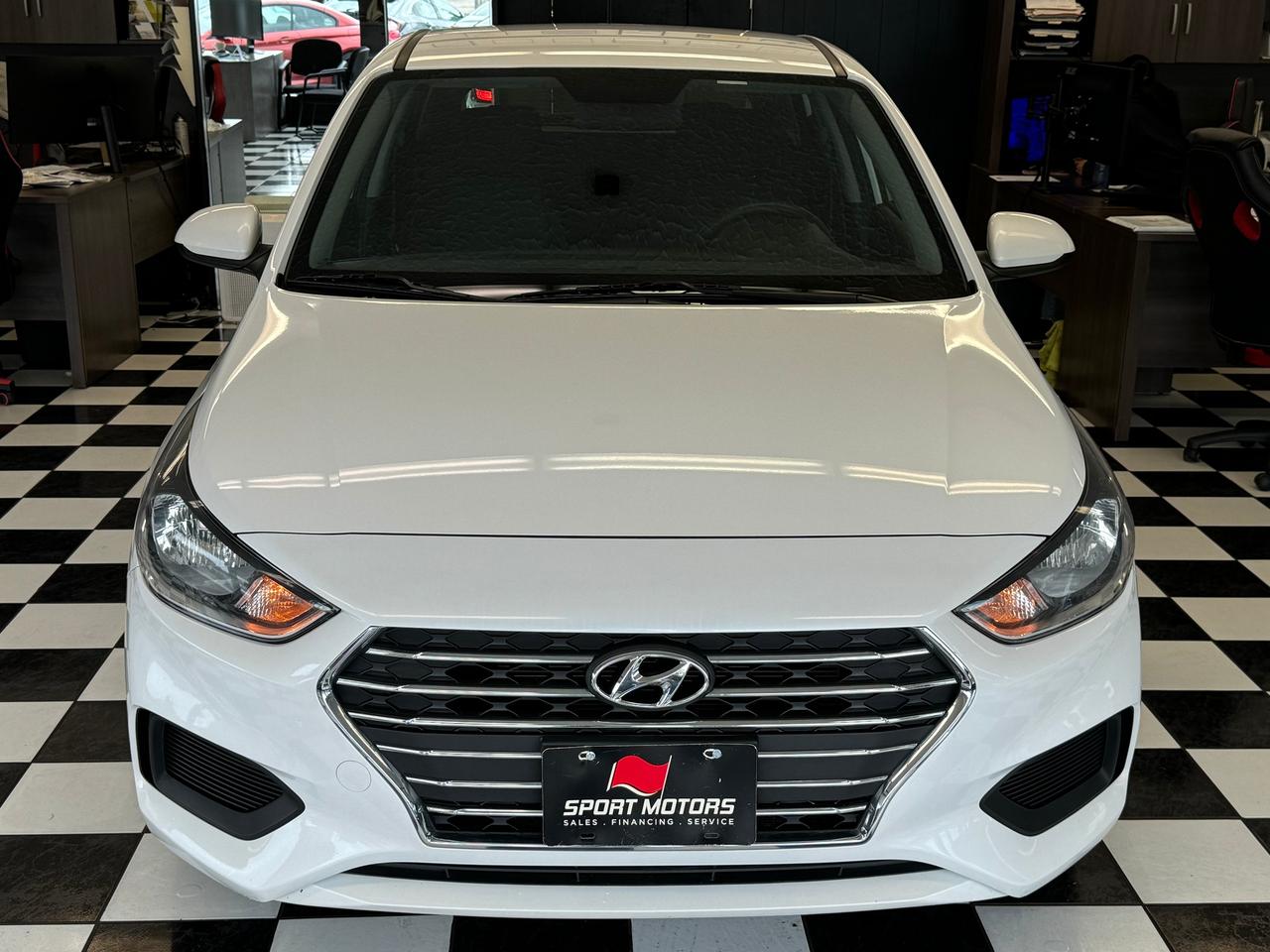 2019 Hyundai Accent Preferred+ApplePlay+Camera+New Tires+CLEAN CARFAX Photo