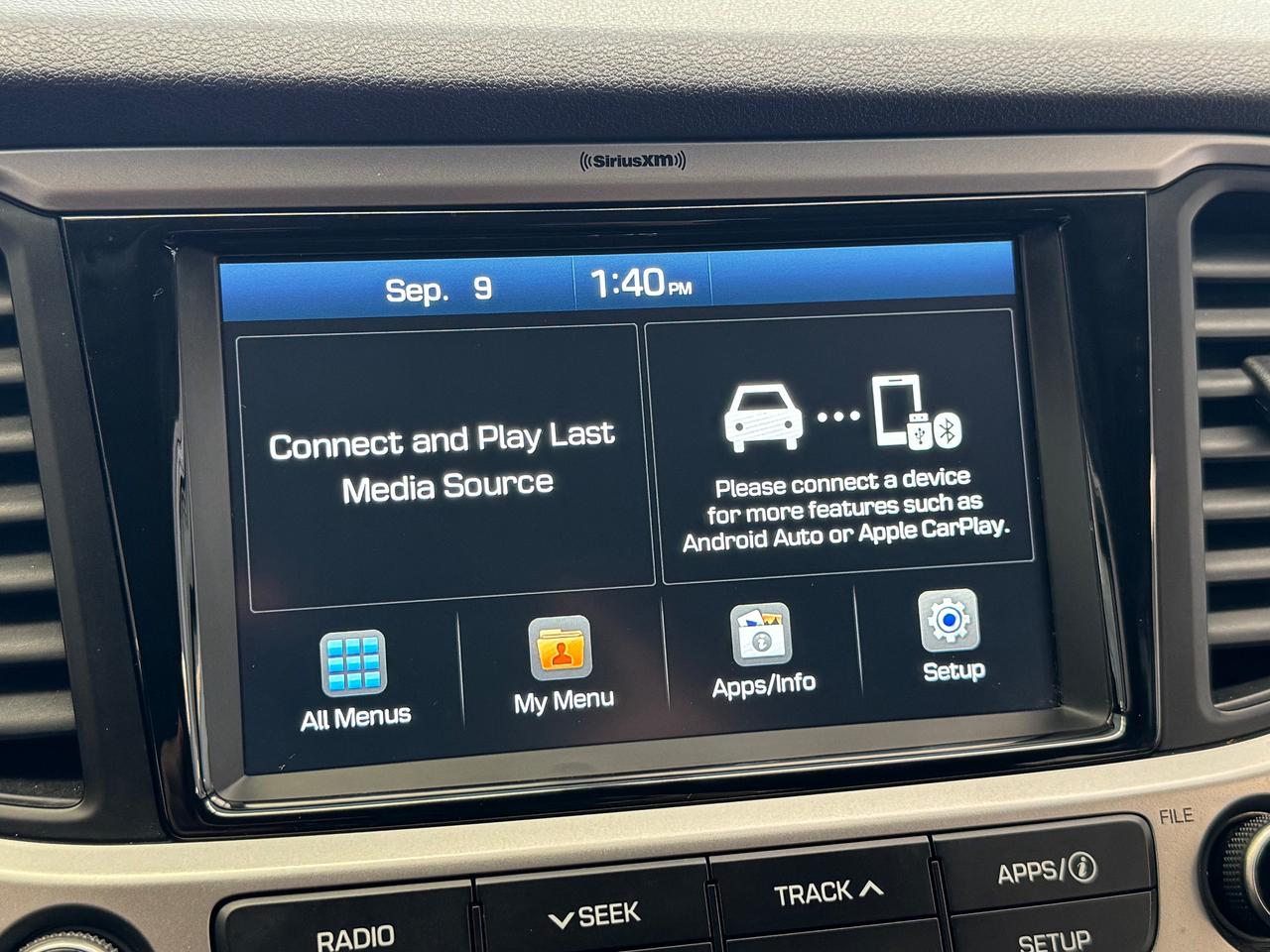 2019 Hyundai Accent Preferred+ApplePlay+Camera+New Tires+CLEAN CARFAX Photo