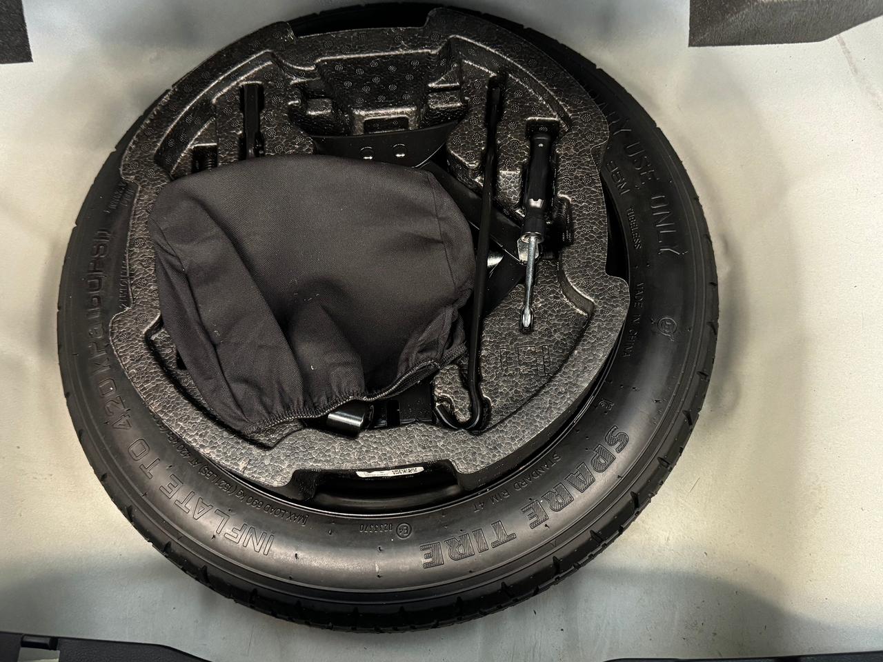 2019 Hyundai Accent Preferred+ApplePlay+Camera+New Tires+CLEAN CARFAX Photo